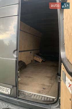 Микроавтобус грузовой (до 3,5т) Mercedes-Benz Sprinter 2012 в 