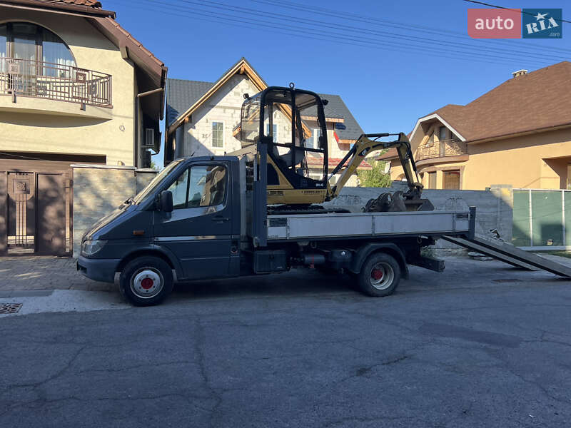 Mercedes-Benz Sprinter 2005