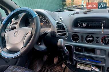 Грузовой фургон Mercedes-Benz Sprinter 2005 в 