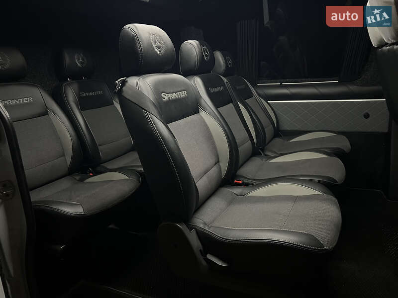 Микроавтобус Mercedes-Benz Sprinter 2016 в Долине