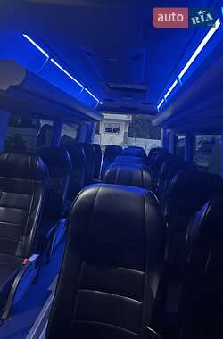 Туристический / Междугородний автобус Mercedes-Benz Sprinter 2015 в 