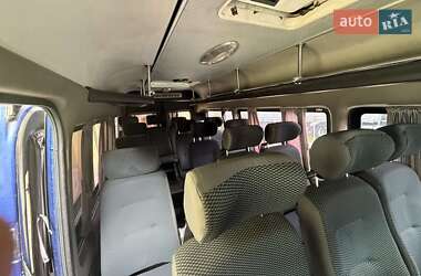 Пригородный автобус Mercedes-Benz Sprinter 2000 в 