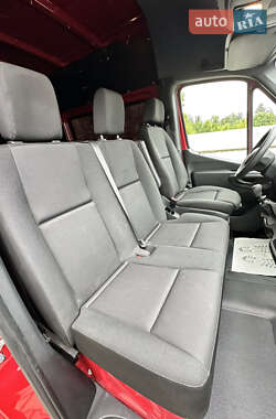 Грузовой фургон Mercedes-Benz Sprinter 2023 в 