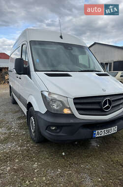 Грузовой фургон Mercedes-Benz Sprinter 2013 в 