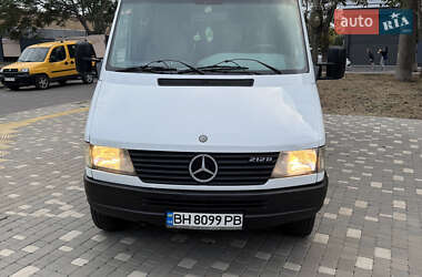 Грузопассажирский фургон Mercedes-Benz Sprinter 1999 в 