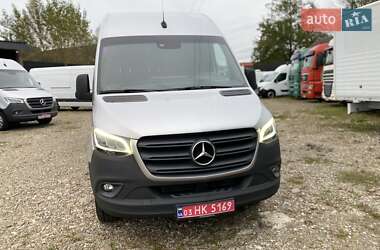 Грузовой фургон Mercedes-Benz Sprinter 2023 в 