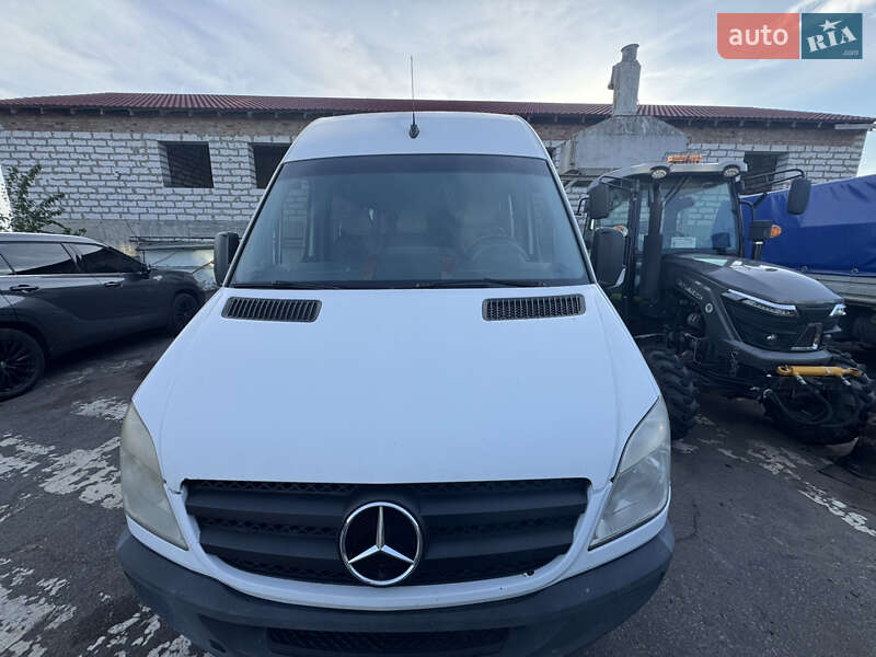 Микроавтобус Mercedes-Benz Sprinter 2013 в 