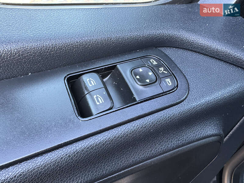 Микроавтобус Mercedes-Benz Sprinter 2019 в Ровно фото 18 Микроавтобус Mercedes-Benz Sprinter 2019 в Ровно