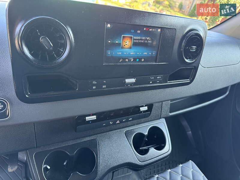 Микроавтобус Mercedes-Benz Sprinter 2019 в Ровно фото 27 Микроавтобус Mercedes-Benz Sprinter 2019 в Ровно