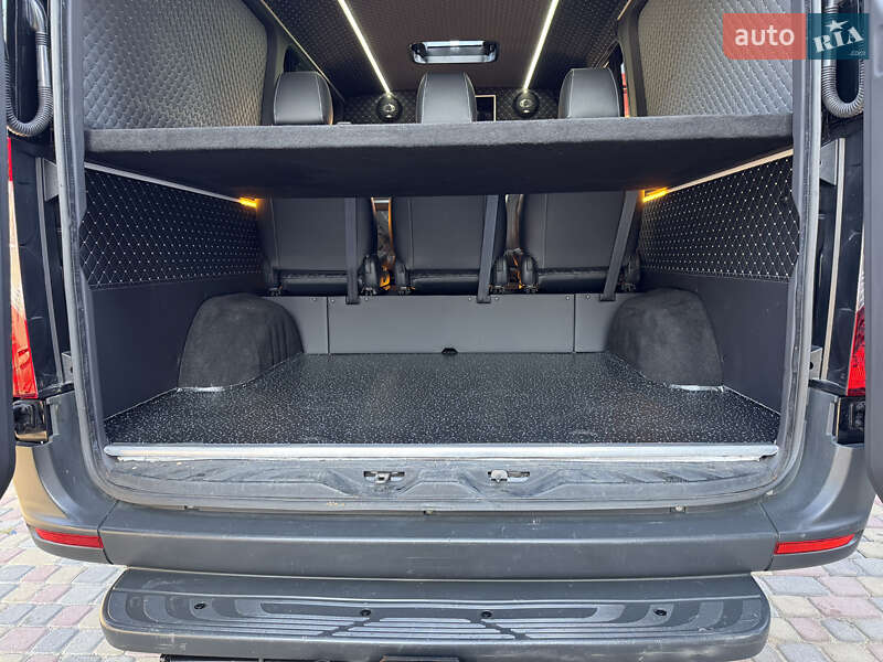 Микроавтобус Mercedes-Benz Sprinter 2019 в Ровно фото 43 Микроавтобус Mercedes-Benz Sprinter 2019 в Ровно