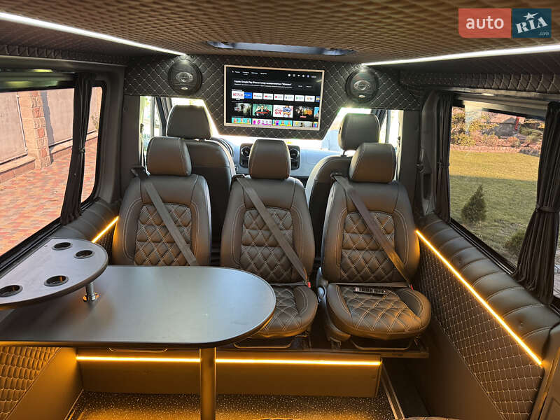 Микроавтобус Mercedes-Benz Sprinter 2019 в Ровно фото 68 Микроавтобус Mercedes-Benz Sprinter 2019 в Ровно