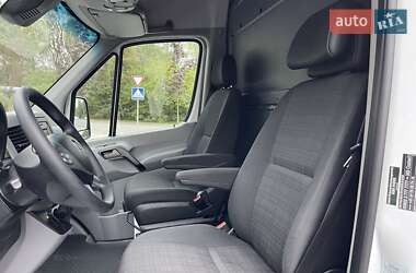 Грузовой фургон Mercedes-Benz Sprinter 2018 в 