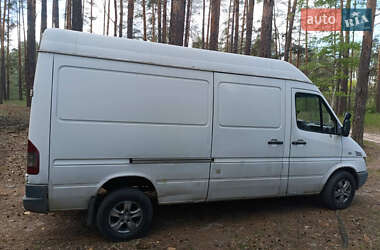 Микроавтобус грузовой (до 3,5т) Mercedes-Benz Sprinter 2004 в 