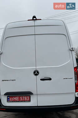 Грузовой фургон Mercedes-Benz Sprinter 2020 в 