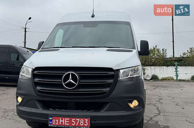 Грузовой фургон Mercedes-Benz Sprinter 2020 в 