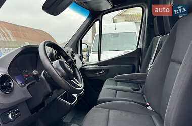 Грузовой фургон Mercedes-Benz Sprinter 2020 в 