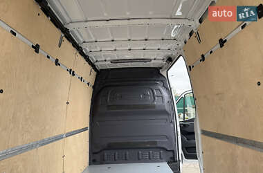 Грузовой фургон Mercedes-Benz Sprinter 2020 в 