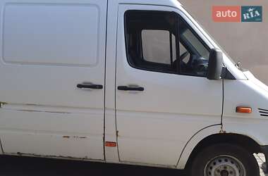 Грузовой фургон Mercedes-Benz Sprinter 2003 в 