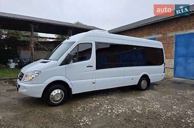 Туристический / Междугородний автобус Mercedes-Benz Sprinter 2012 в 
