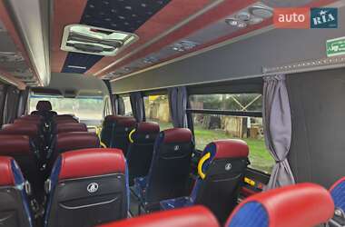 Туристический / Междугородний автобус Mercedes-Benz Sprinter 2012 в 