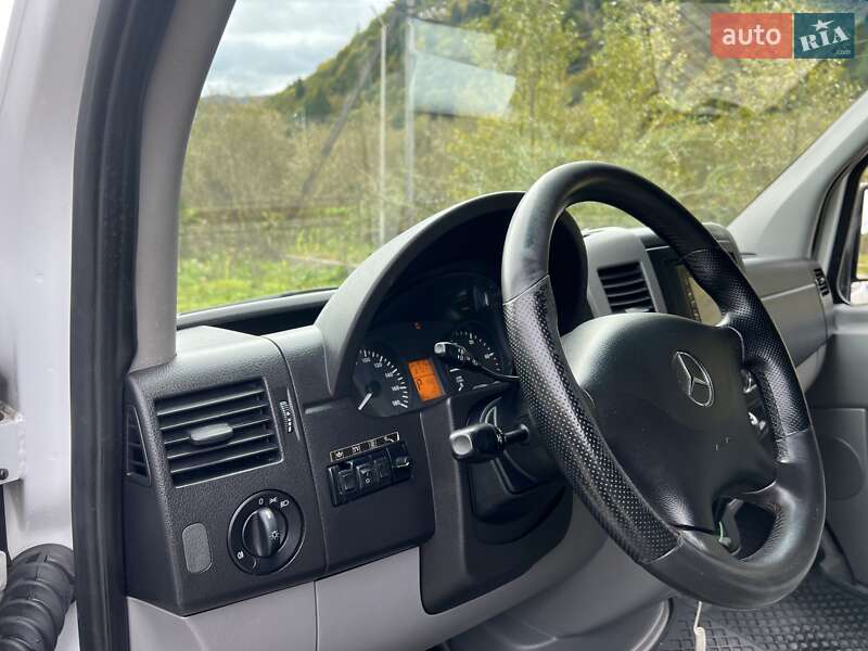 Мікроавтобус Mercedes-Benz Sprinter 2017 в Міжгір'ї