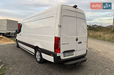 Грузовой фургон Mercedes-Benz Sprinter 2019 в 