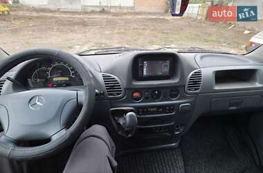 Грузопассажирский фургон Mercedes-Benz Sprinter 2006 в 