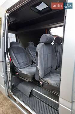Грузопассажирский фургон Mercedes-Benz Sprinter 2006 в 