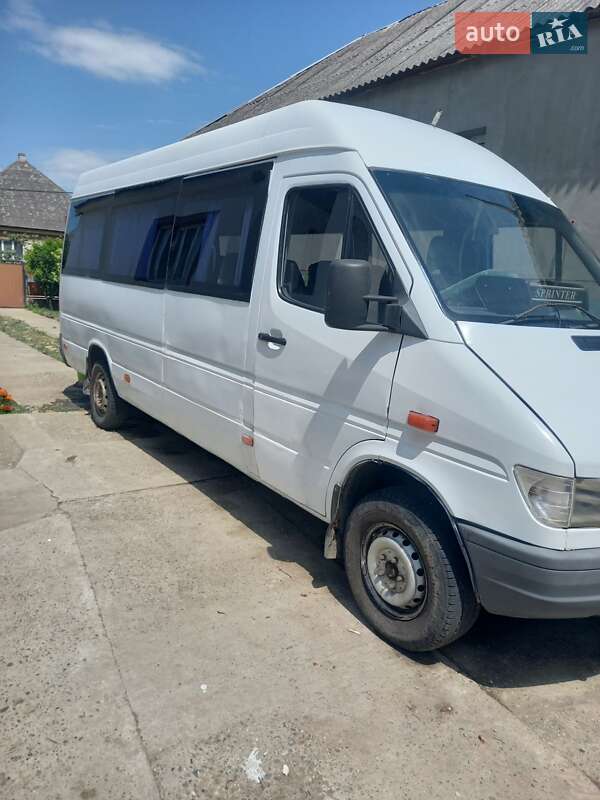 Туристический / Междугородний автобус Mercedes-Benz Sprinter 1998 в Берегово фото 2 Туристический / Междугородний автобус Mercedes-Benz Sprinter 1998 в Берегово