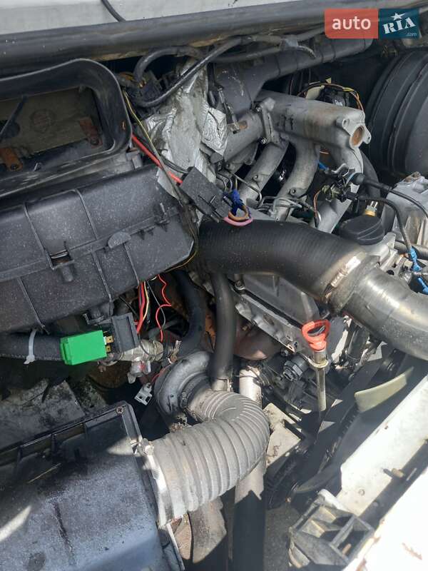 Туристический / Междугородний автобус Mercedes-Benz Sprinter 1998 в Берегово фото 6 Туристический / Междугородний автобус Mercedes-Benz Sprinter 1998 в Берегово