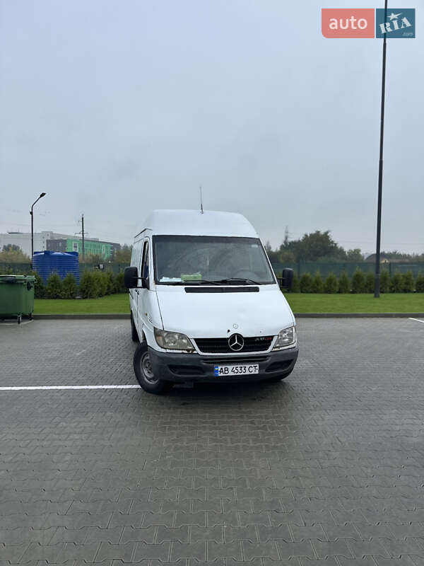 Грузовой фургон Mercedes-Benz Sprinter 2005 в Виннице