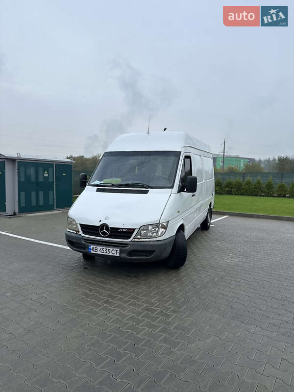 Грузовой фургон Mercedes-Benz Sprinter 2005 в Виннице