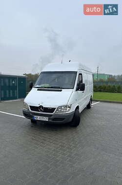 Грузовой фургон Mercedes-Benz Sprinter 2005 в 