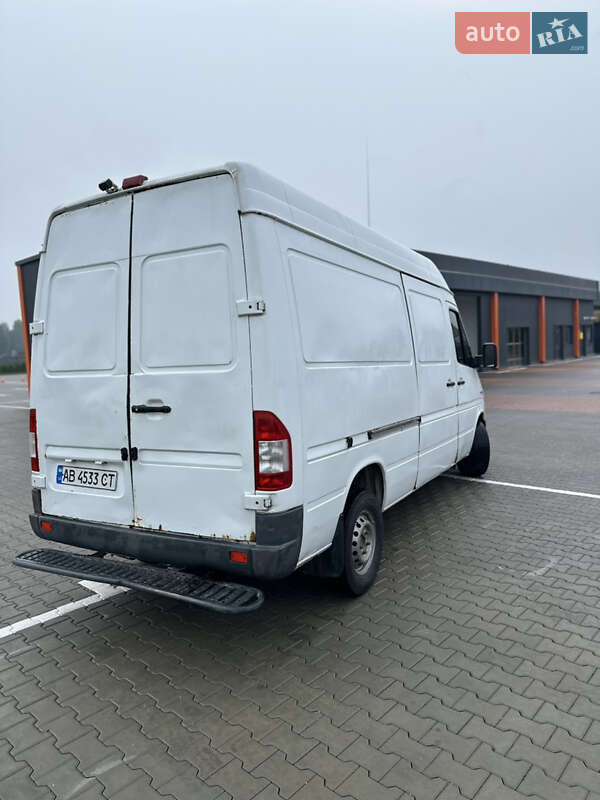 Грузовой фургон Mercedes-Benz Sprinter 2005 в Виннице