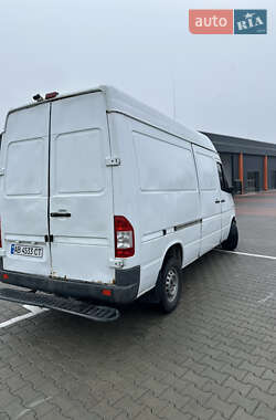 Грузовой фургон Mercedes-Benz Sprinter 2005 в 