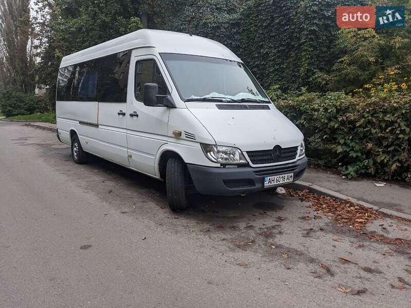 Мікроавтобус Mercedes-Benz Sprinter 2001 в Києві