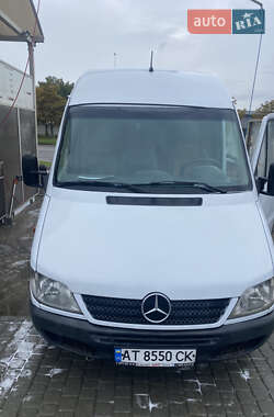 Микроавтобус Mercedes-Benz Sprinter 2006 в Ивано-Франковске