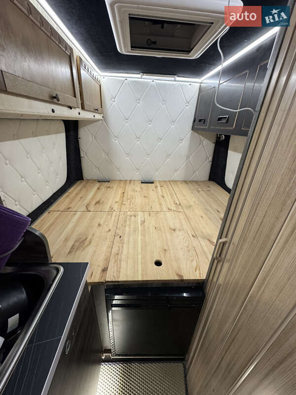 Будинок на колесах Mercedes-Benz Sprinter 2005 в Ірпені