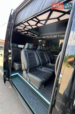 Микроавтобус Mercedes-Benz Sprinter 2020 в 