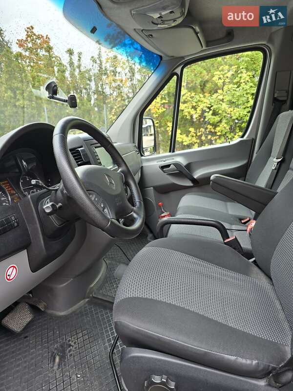 Микроавтобус Mercedes-Benz Sprinter 2013 в Сарнах