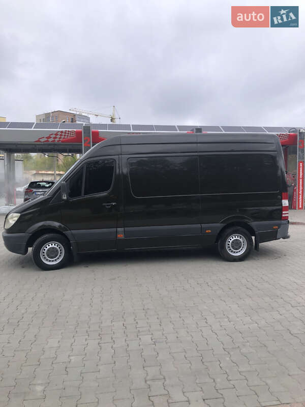 Вантажний фургон Mercedes-Benz Sprinter 2009 в Тернополі
