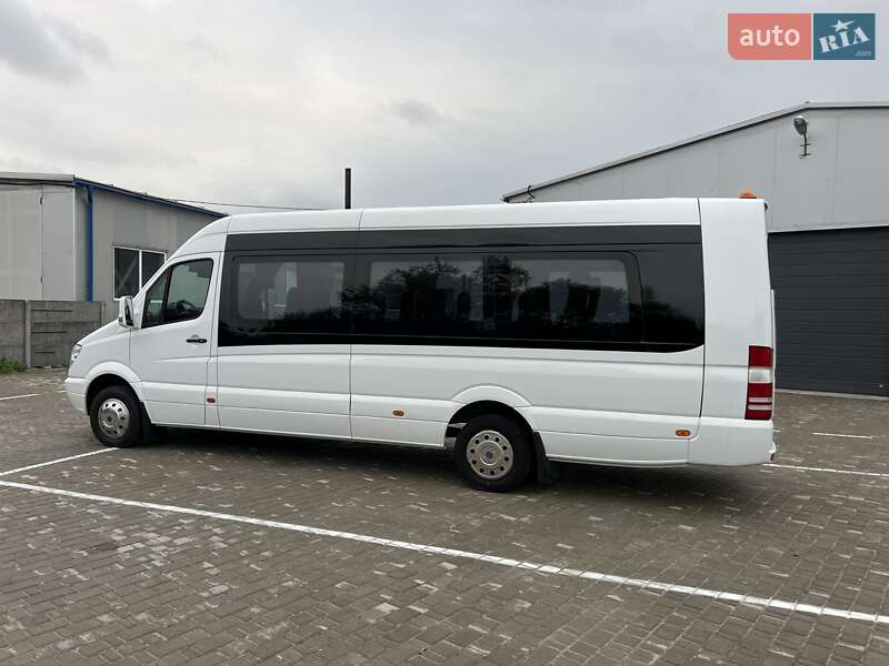 Туристический / Междугородний автобус Mercedes-Benz Sprinter 2012 в Хотине