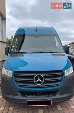 Грузовой фургон Mercedes-Benz Sprinter 2019 в  фото 3 Грузовой фургон Mercedes-Benz Sprinter 2019 в