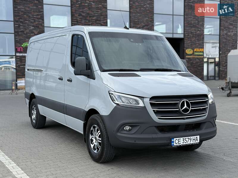 Вантажний фургон Mercedes-Benz Sprinter 2021 в Чернівцях