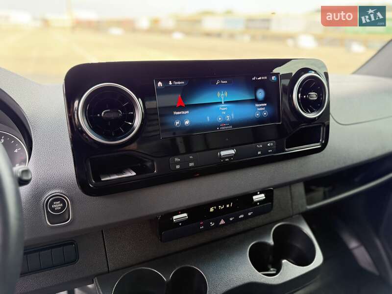 Вантажний фургон Mercedes-Benz Sprinter 2021 в Чернівцях