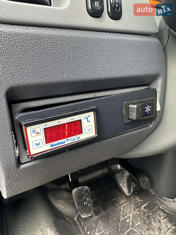 Рефрижератор Mercedes-Benz Sprinter 2003 в Корце