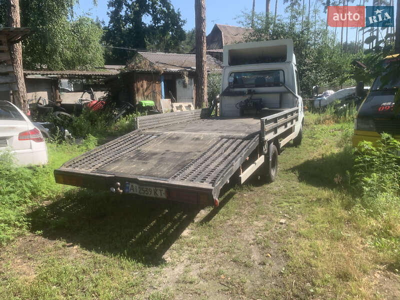 Эвакуатор Mercedes-Benz Sprinter 2005 в 