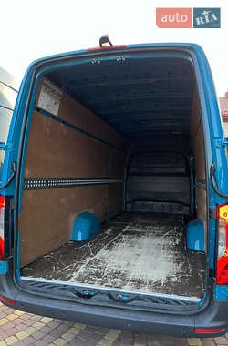 Грузовой фургон Mercedes-Benz Sprinter 2019 в  фото 46 Грузовой фургон Mercedes-Benz Sprinter 2019 в