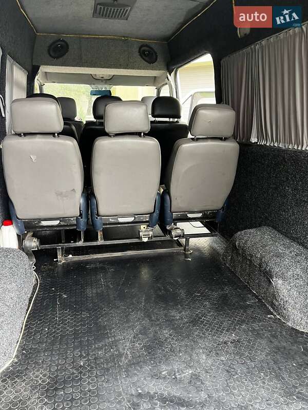 Микроавтобус грузовой (до 3,5т) Mercedes-Benz Sprinter 2001 в Коломые
