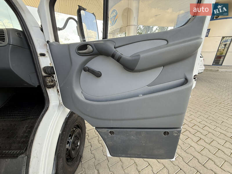Грузовой фургон Mercedes-Benz Sprinter 2004 в Хмельницком